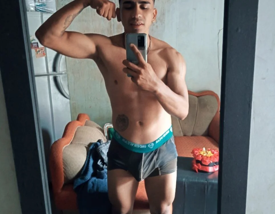 Junior_Hottest offline chatrum