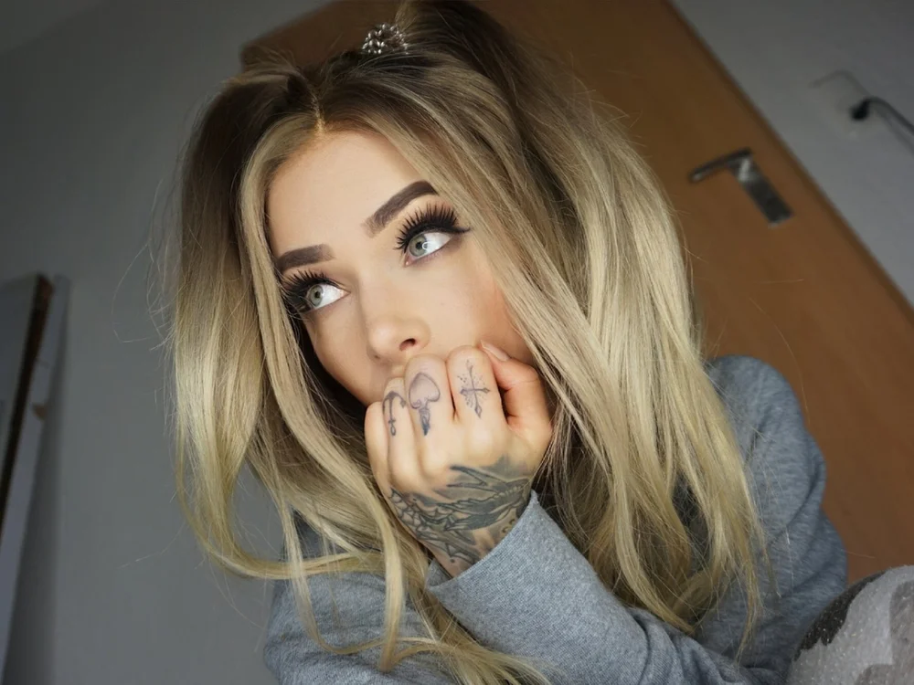 TyraKadney_ Chat XXX offline