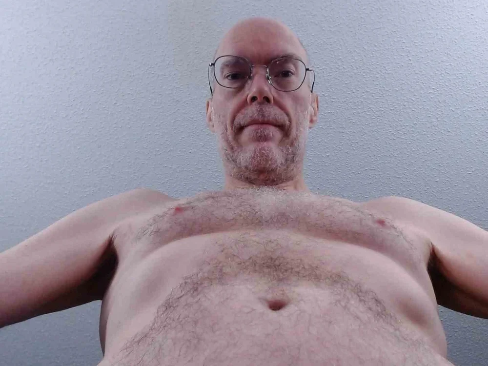 Daddy_Breaknecks' Offline Chat Room