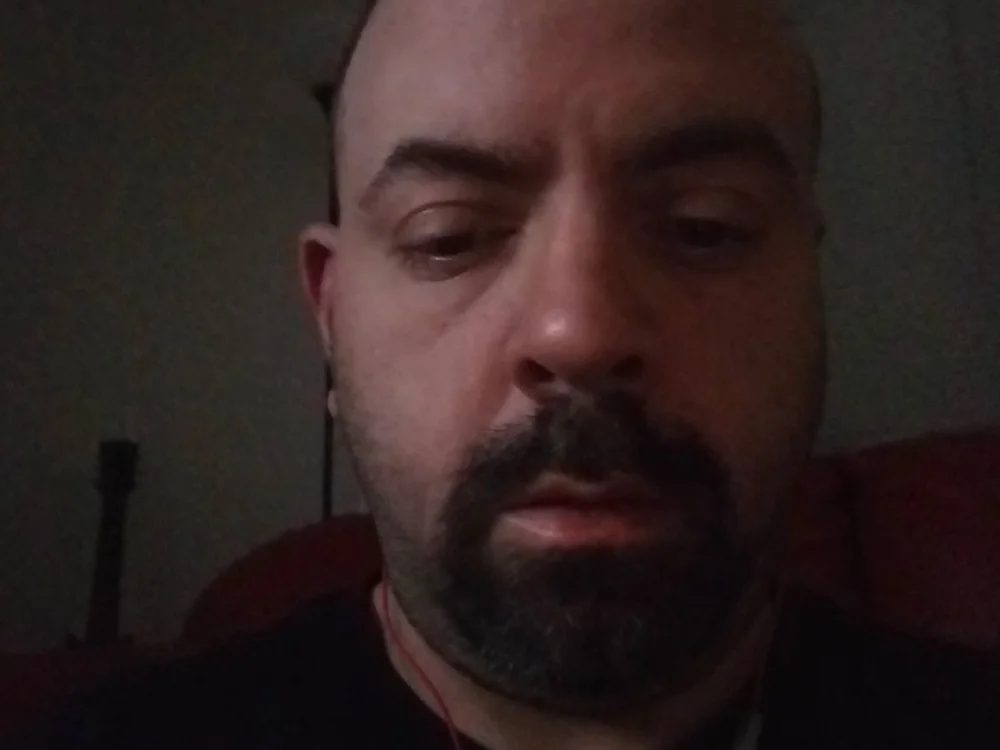 brady789's Offline Chat Room