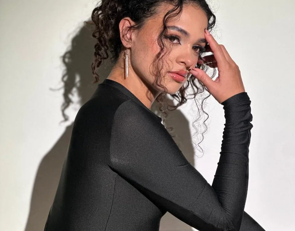 دردشة PaulinaSaint الجنسية دون اتصال