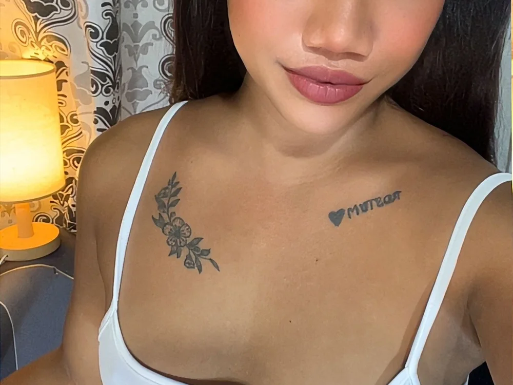 sluty_rhaine