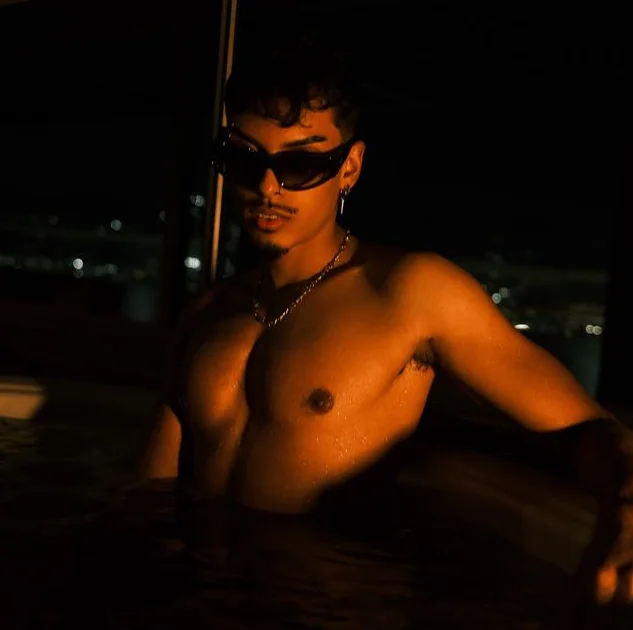 cxancy_ offline XXX-chat