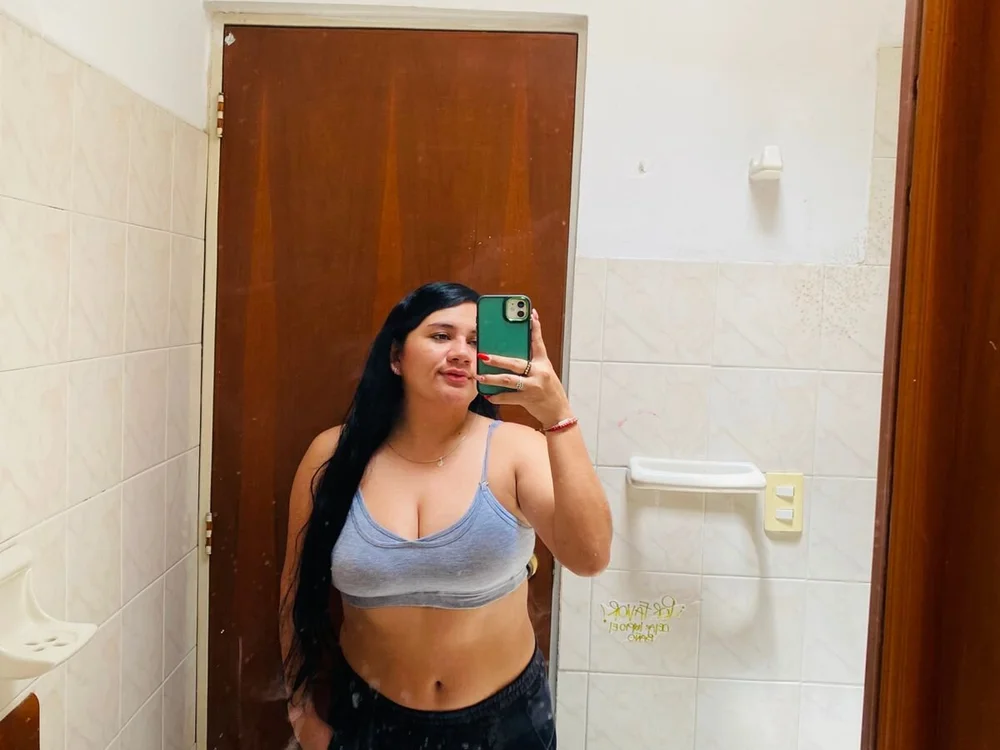 sam_sexyy1's most recent online preview