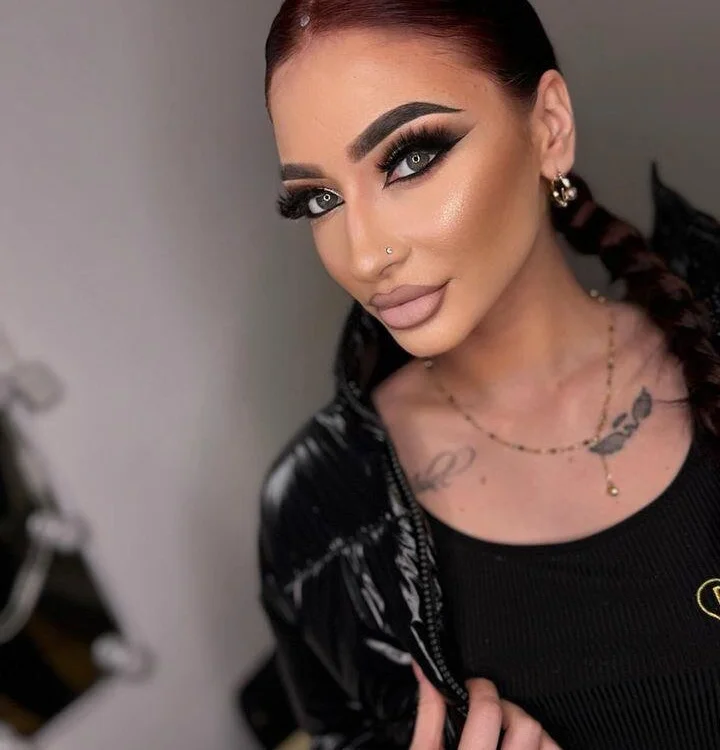 ArielFlame's Offline XXX Chat