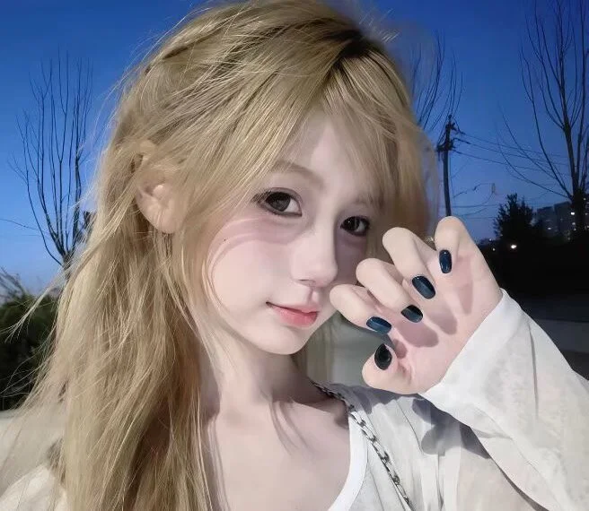 lukee666 Chat XXX Ngoại tuyến