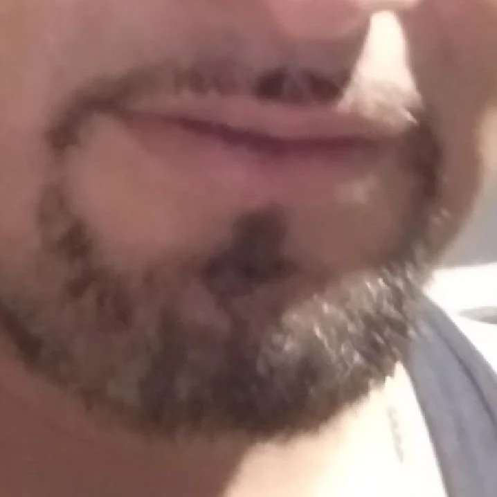 Renooo04: συνομιλία ΧΧΧ εκτός σύνδεσης