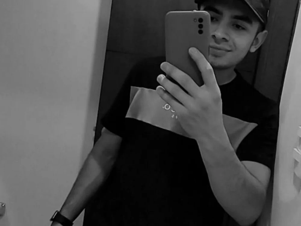 andres082177 offline chatrum