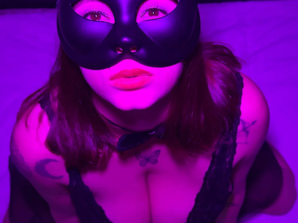 Namylove's most recent online preview