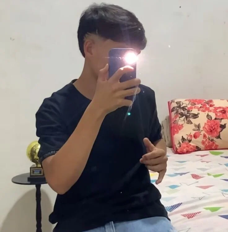 Chat +18 off-line de Rym9Aa