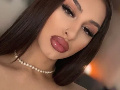 KissInferno - Girl 