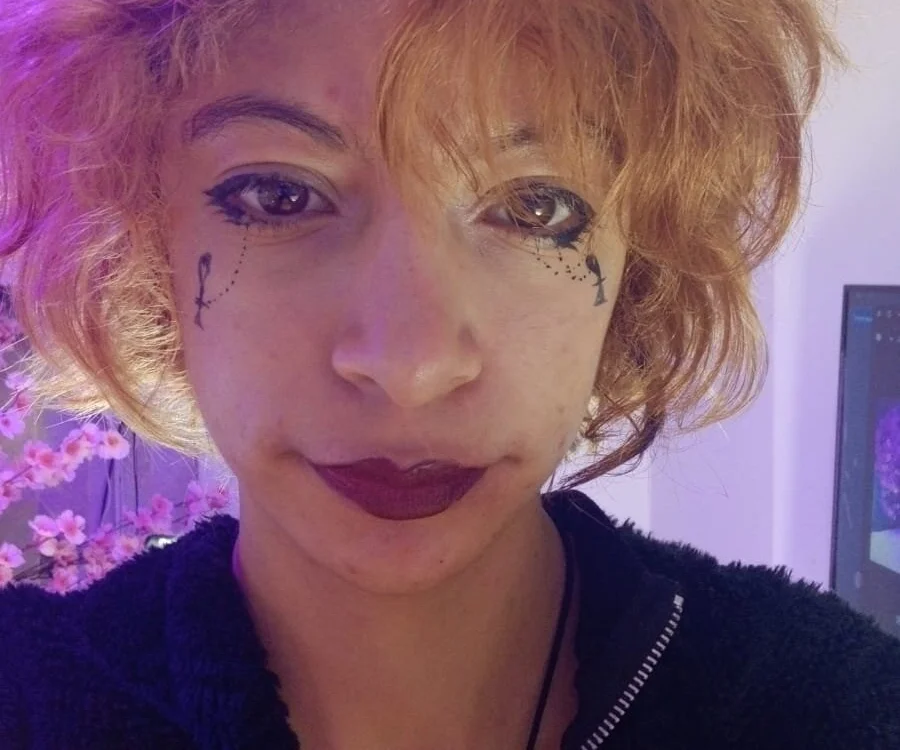 Ninahagen1 offline chatrum