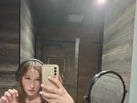 Anna__Vi élő XXX-chatje