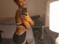 Trixie_h's webcam live show