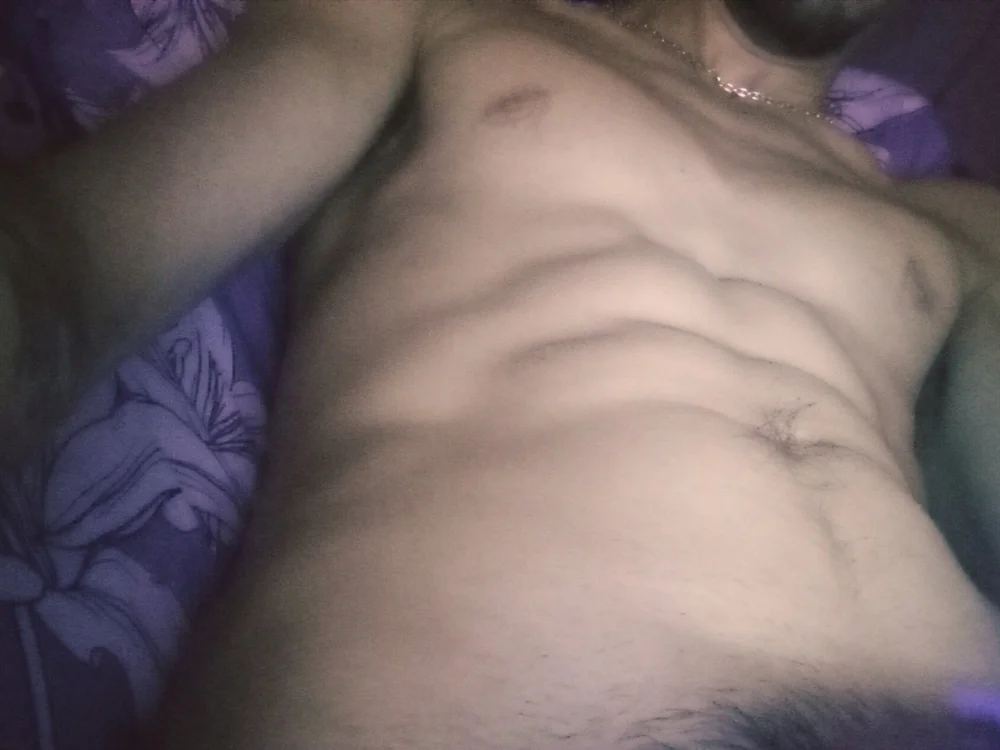 Crissrg4n Offline XXX chat