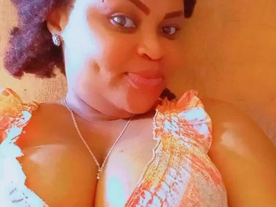 Queen_biggy_yash - Girl 