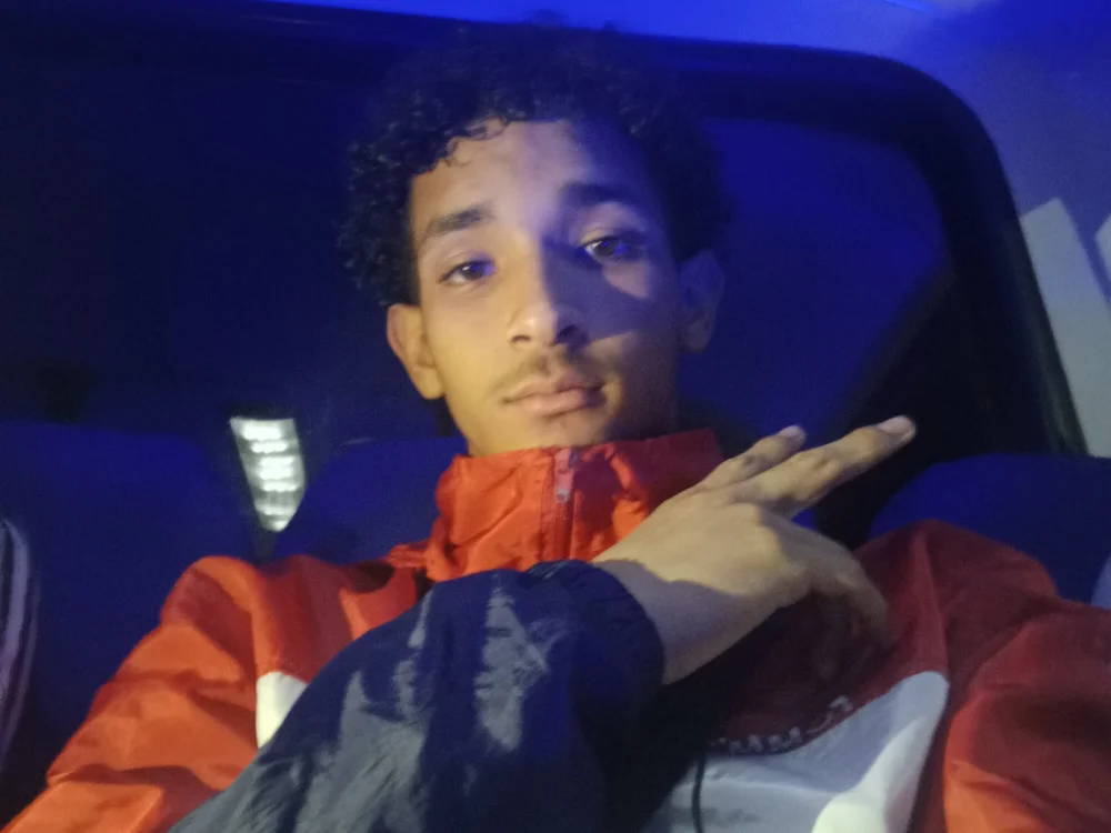 turneralex's Offline Chat Room