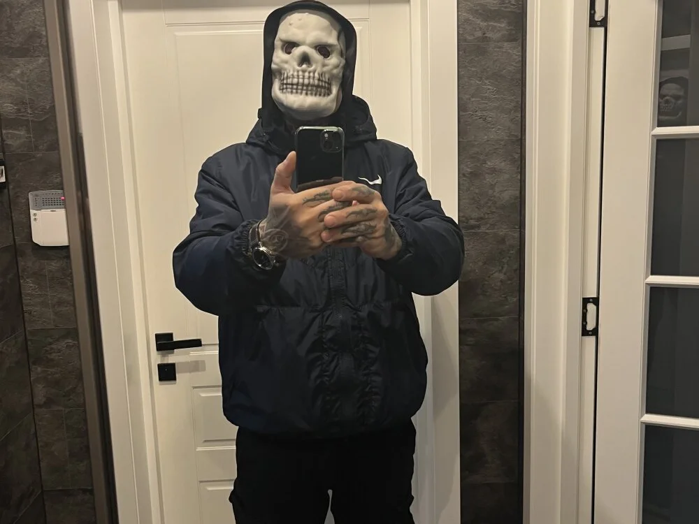 Hollstebro's Offline XXX Chat