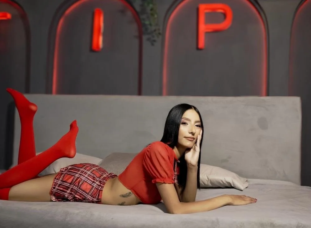 samara__doll's Offline XXX Chat