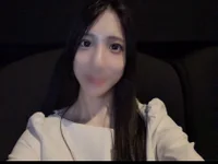 Model riri__nyan_o0