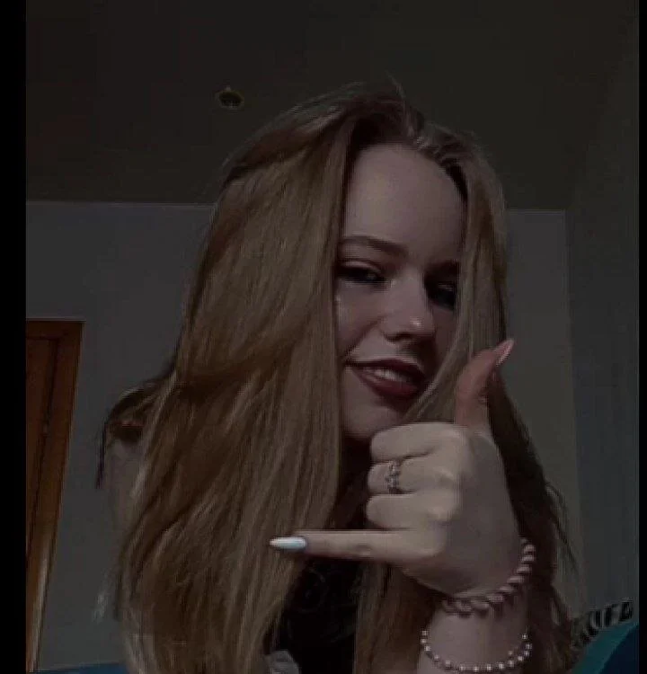 Offline chatovací místnost DaisyFulfordd