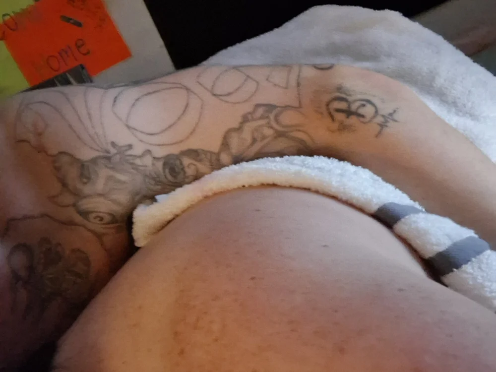bnr93's Offline XXX Chat