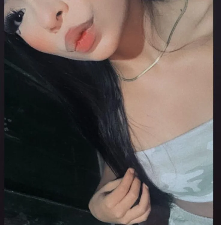 irantzu_triana's Offline XXX Chat