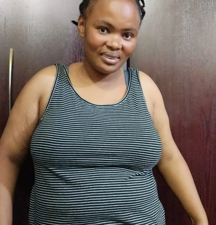 BEAUTYBUSTY offline chatrum