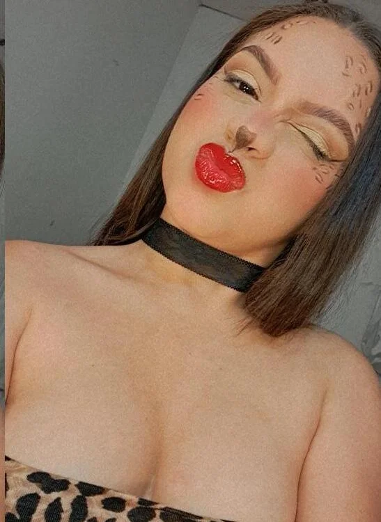 karina__smith Offline Chatraum
