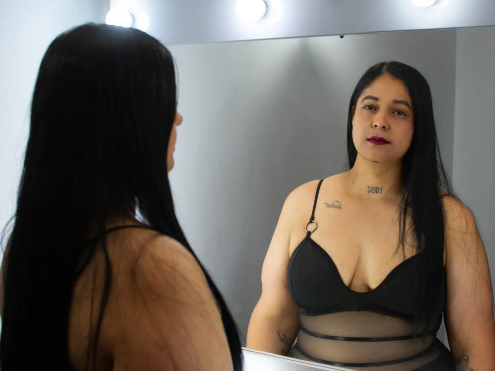 Jessicabloom Offline XXX-Chat