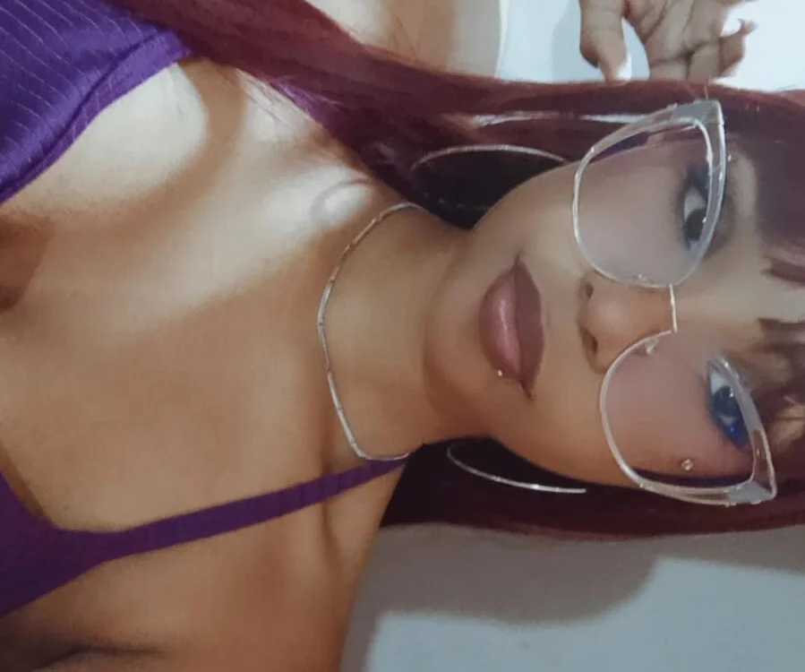 ZayraKapoor Offline XXX Chat