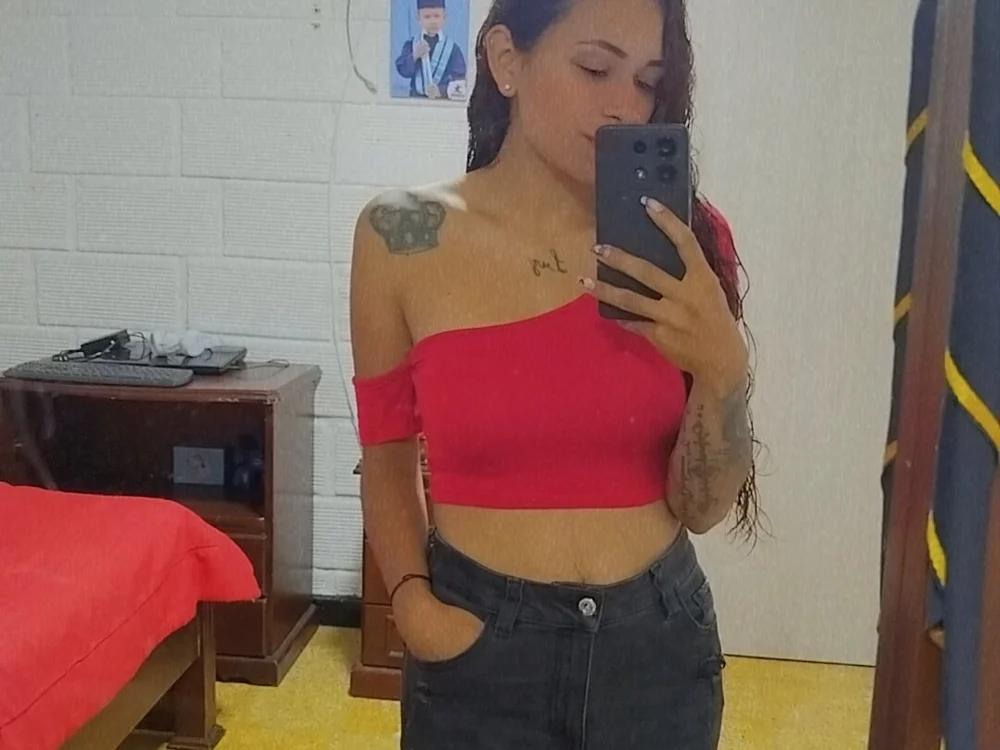 Navi_tatto's Offline XXX Chat