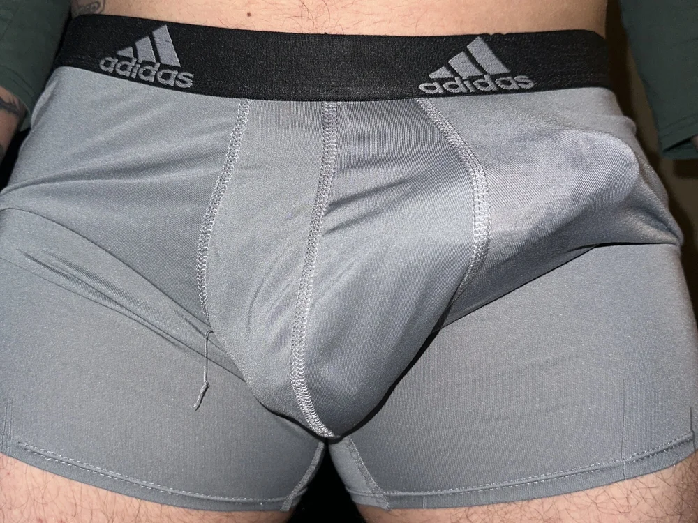 ห้องแชทออฟไลน์ของ str8dadnextdoor