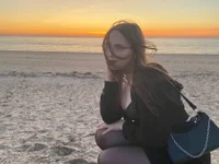 QuyenOlson's webcam live show