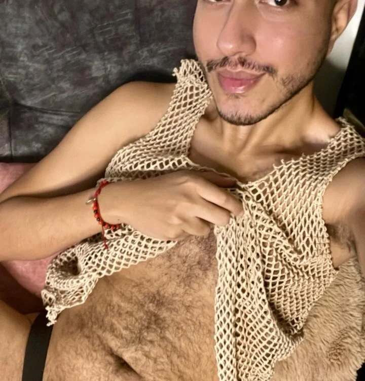 cristianstone2 Offline XXX Chat