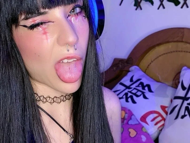 yagamimisa's Offline XXX Chat