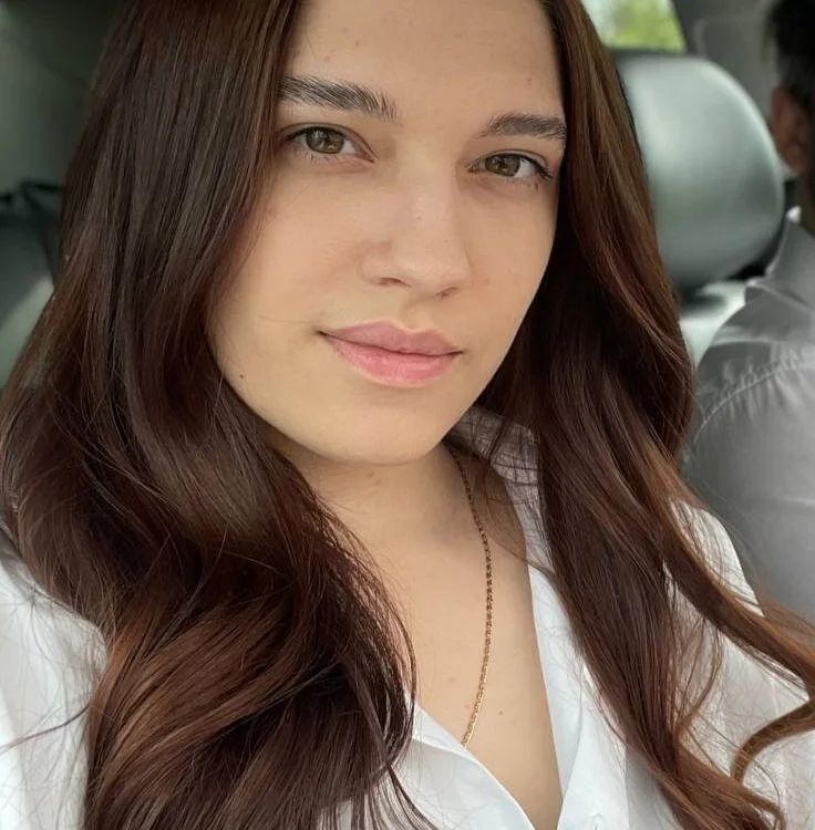 DaisyEvett's Offline Chat Room