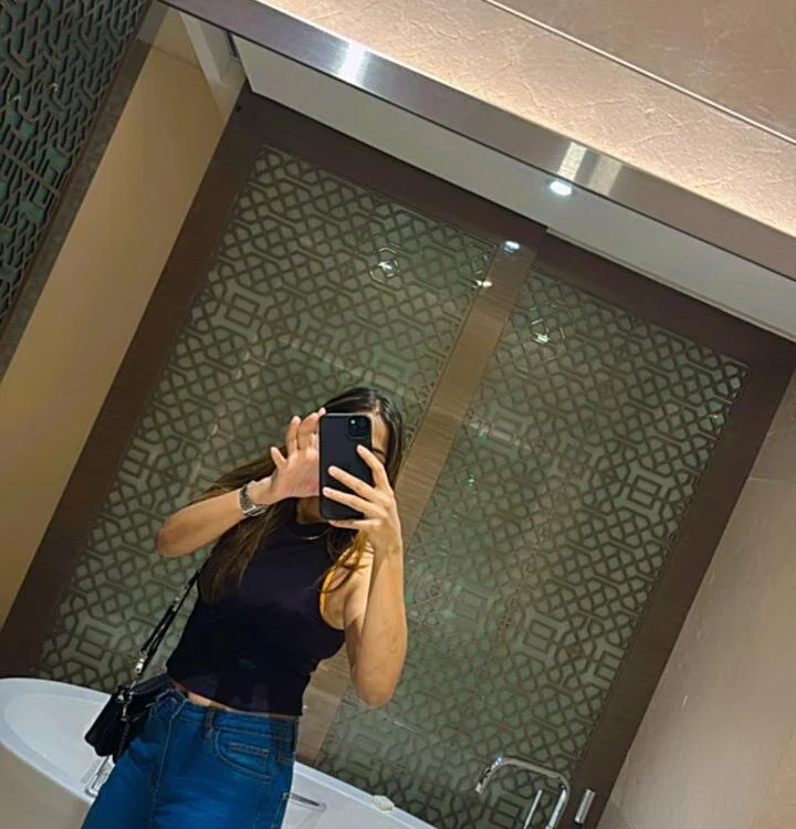 GoddessAyeshaA: офлайн-секс-чат