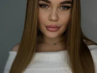 ella_zzz's webcam live show