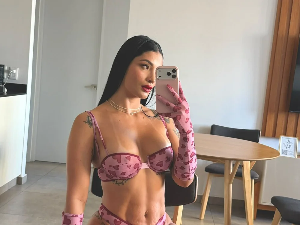 SalomeGil_'s Offline XXX Chat