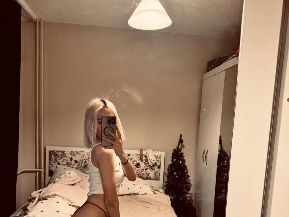 Horny_beautyyy: συνομιλία ΧΧΧ εκτός σύνδεσης