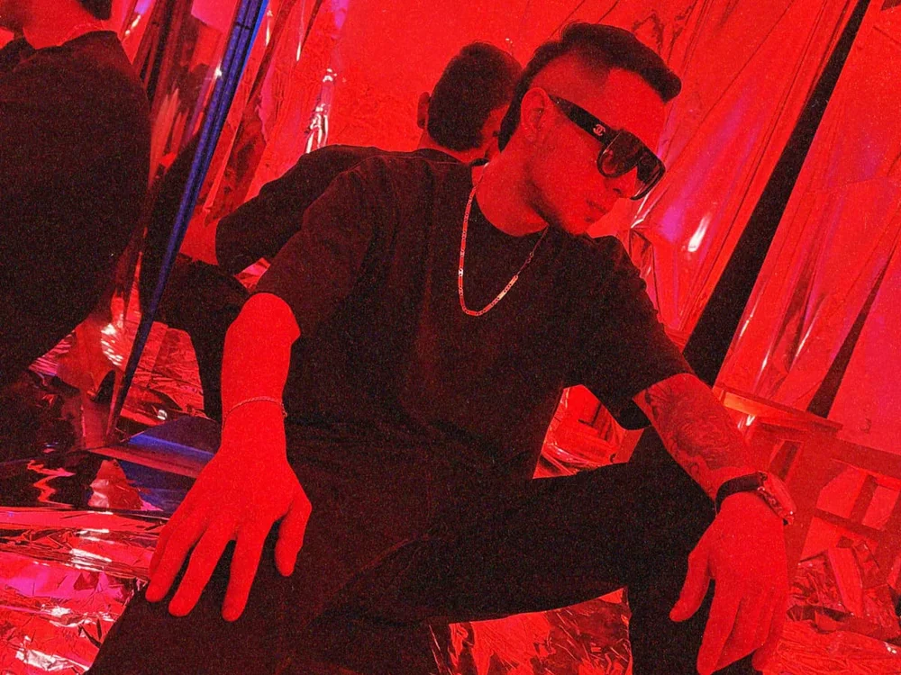 Axel_Gross Chat XXX offline