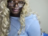 Model blacksamandha