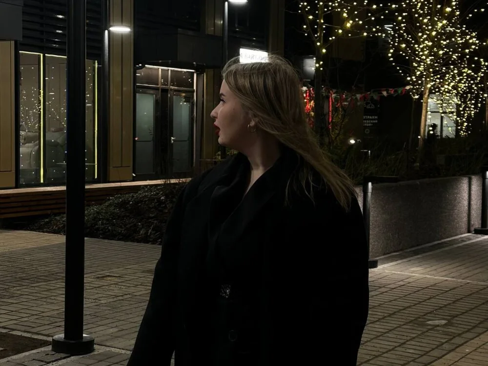 Amy_Sky_n Offline XXX chat