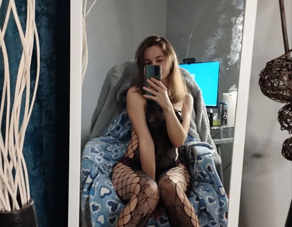 Flirty_Foxxy's Offline XXX Chat