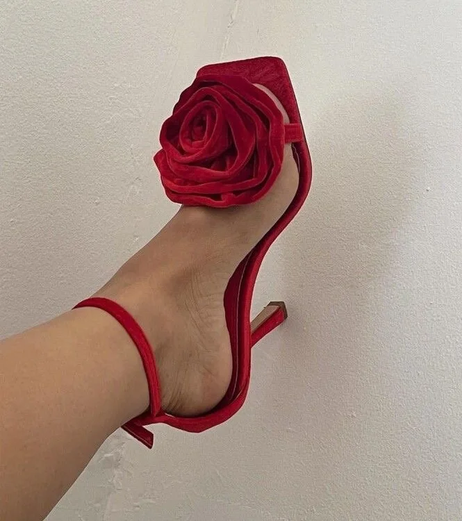 gunjan_sexy Adlı Modelin Çevrimdışı XXX Sohbeti