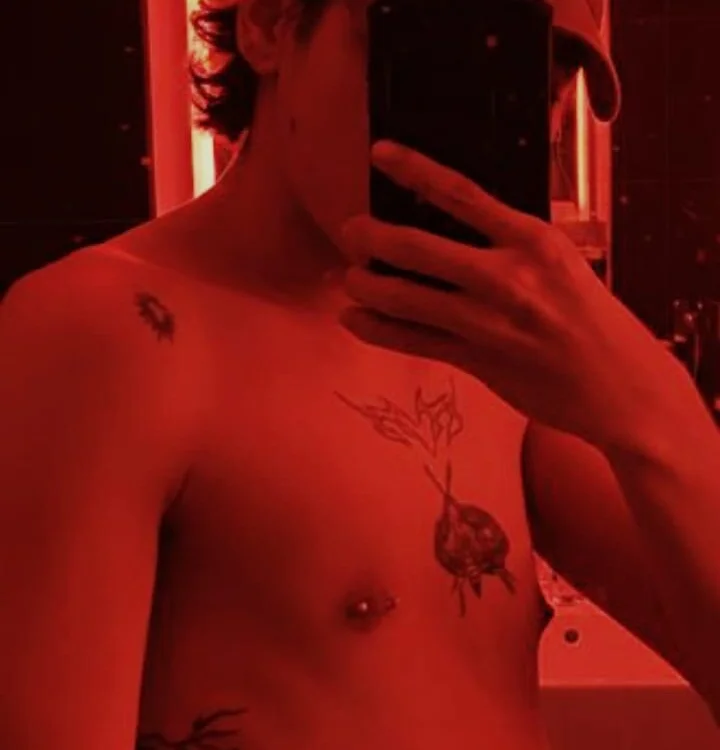 Bennet-Grayn Offline XXX chat