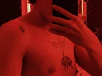 Bennet-GrayのライブXXXチャット