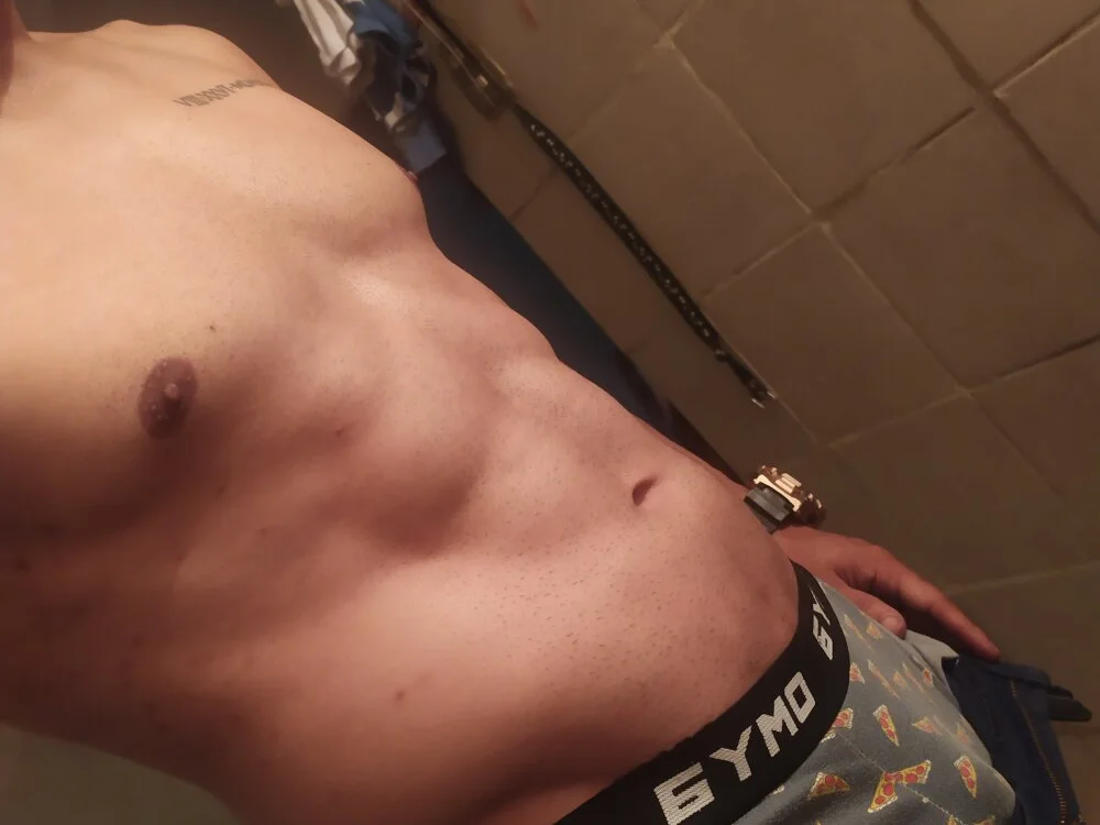 Chiquitoperopeligroso4: συνομιλία ΧΧΧ εκτός σύνδεσης