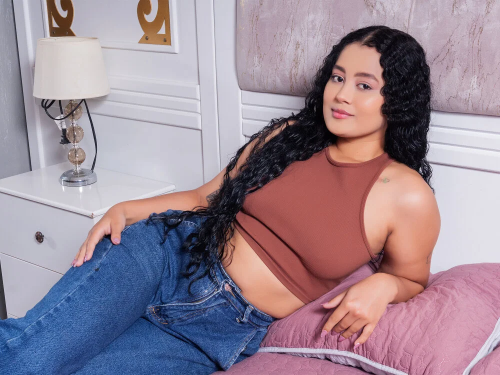 MaddyFord: онлайн-секс-чат